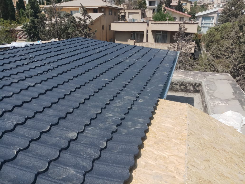 چرا پیچ سرمته‌ای استاندارد برای سقف اهمیت دارد؟